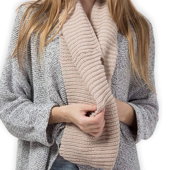 Clearance Sale💥❗️🆕 Infinity Scarf Beige - Picture 2 of 7
